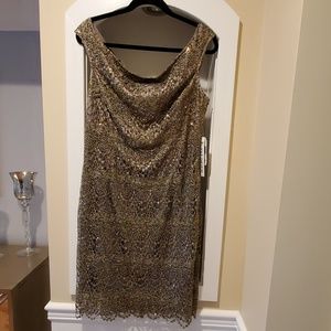 Kay Unger lace dress